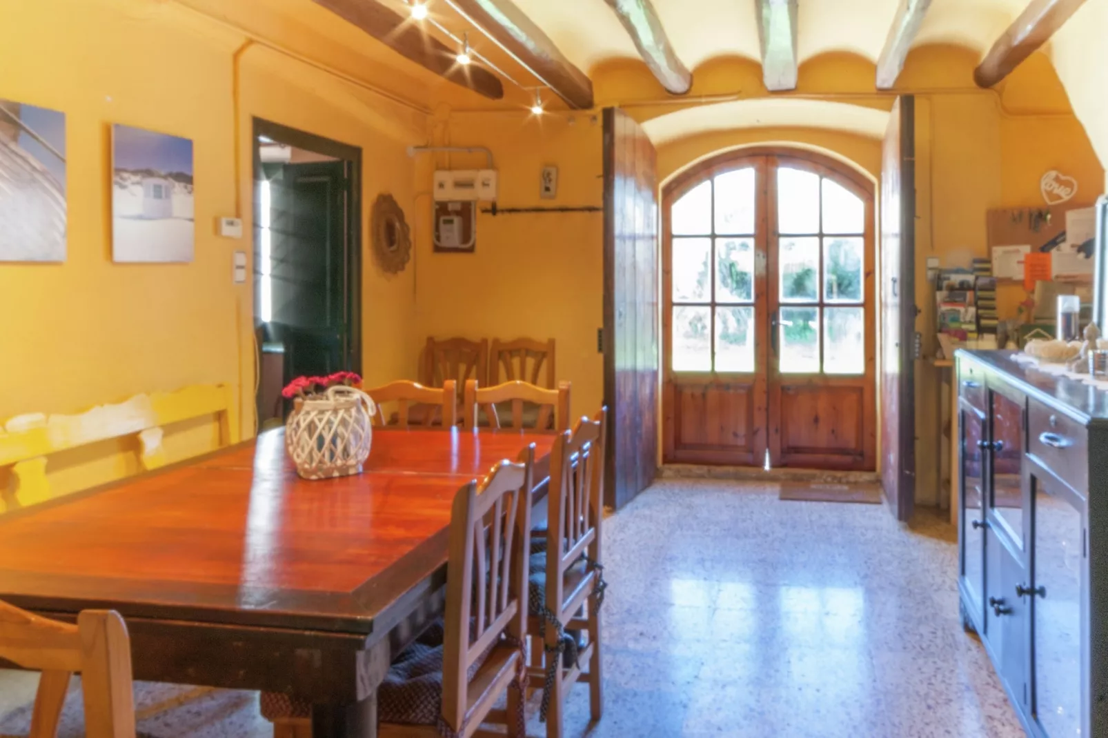 Can Teulera-Dining room