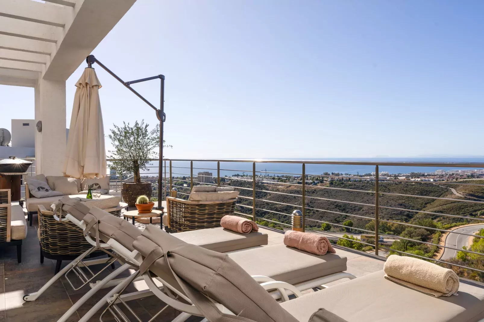 Seventh Heaven-Luxury Villa-Terrasse