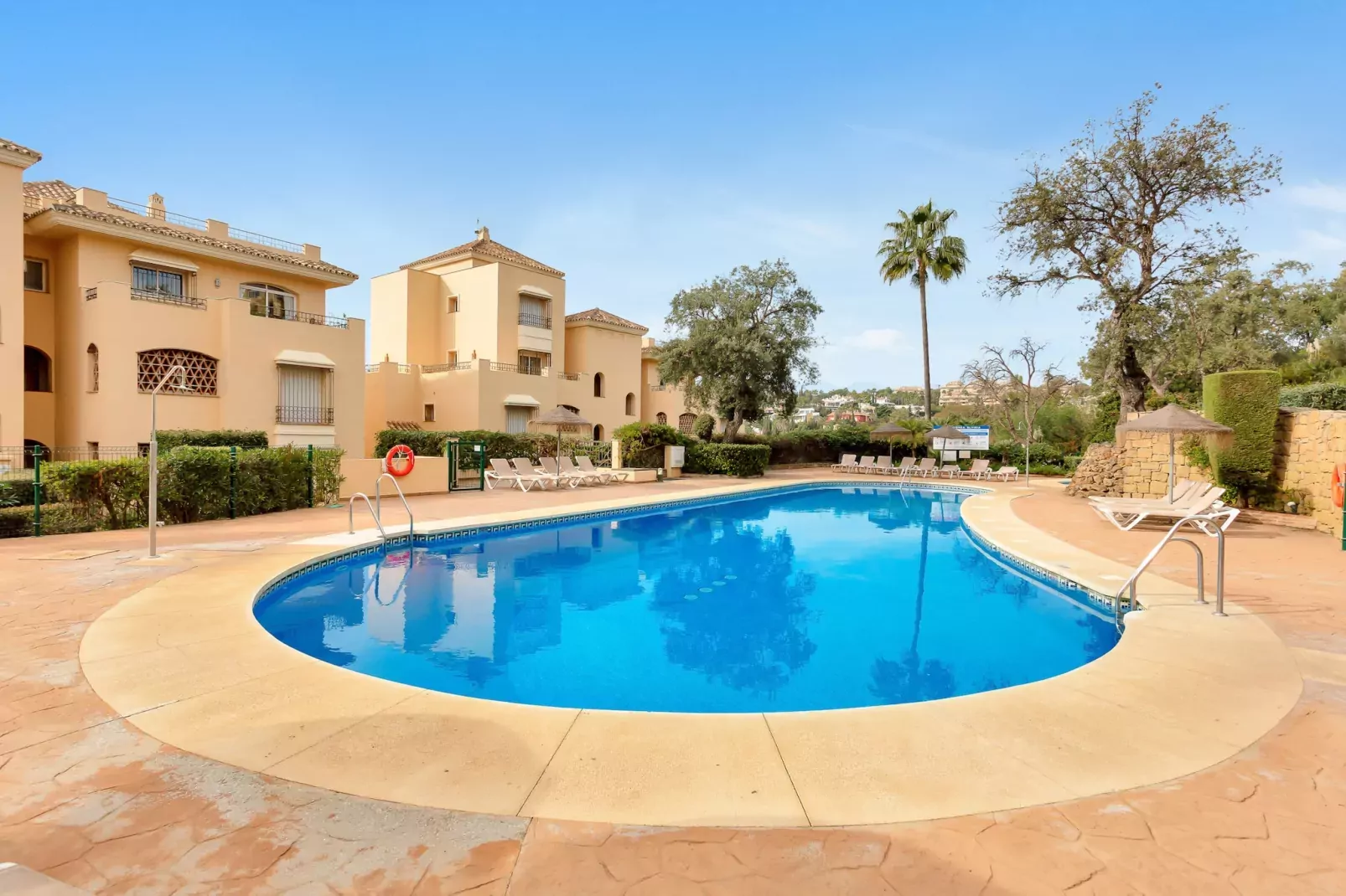 Amazing sea views Hacienda Elviria-Pool