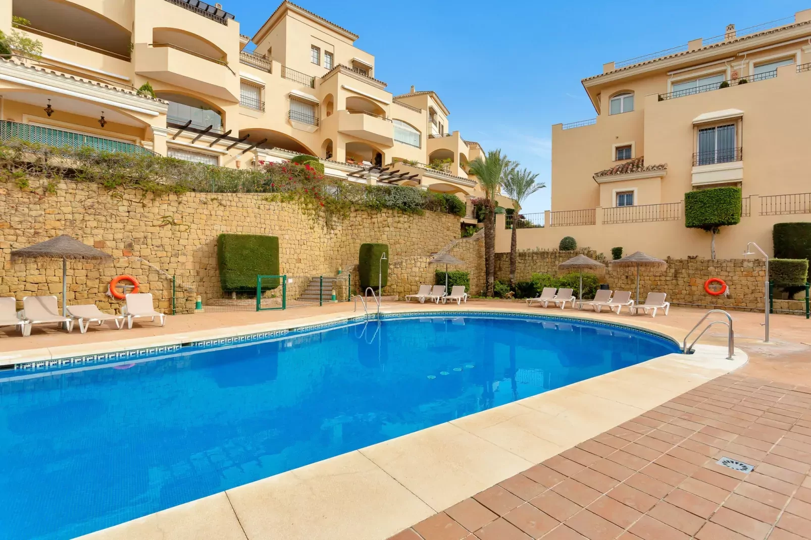 Amazing sea views Hacienda Elviria-Pool