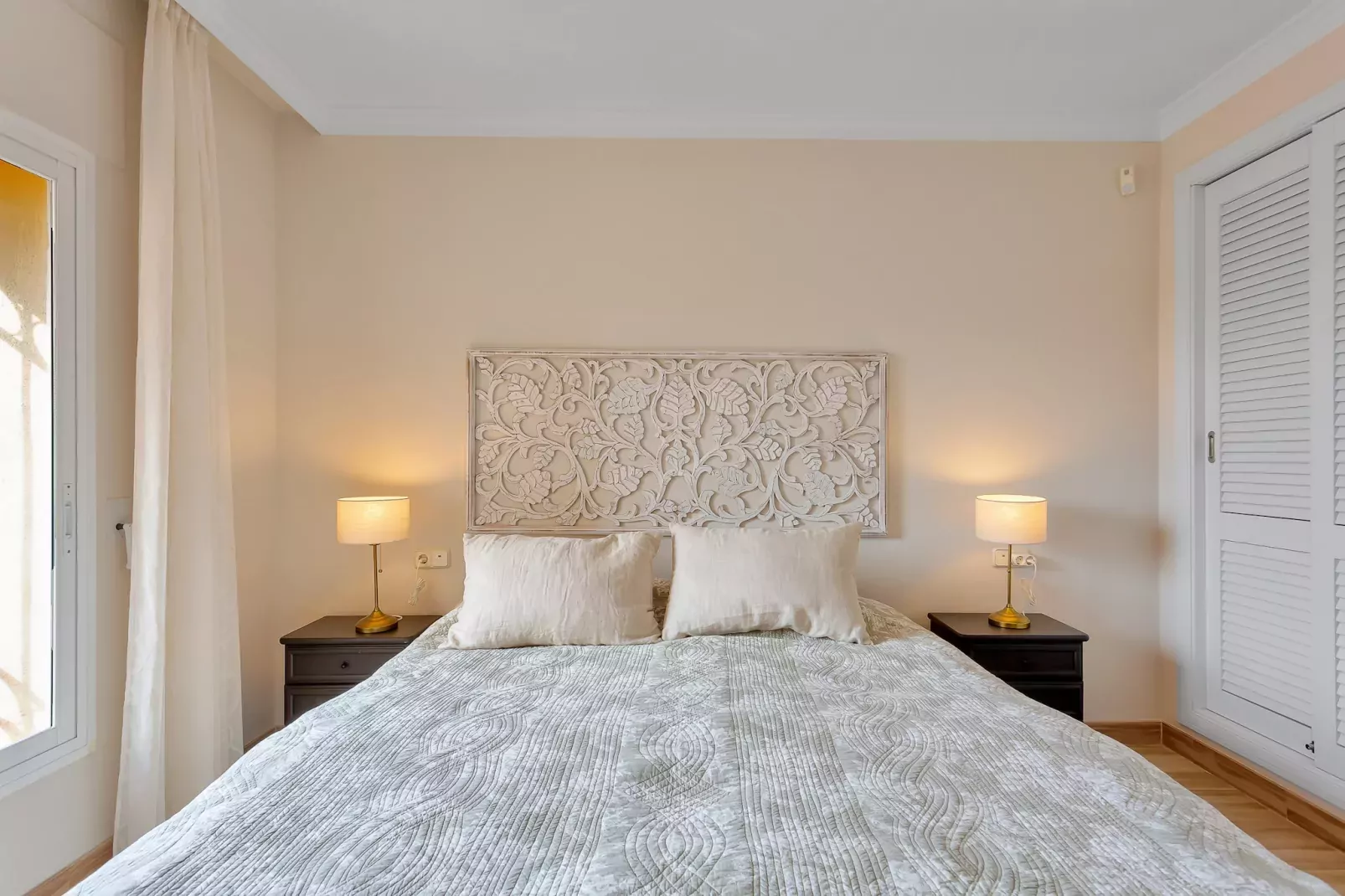Amazing sea views Hacienda Elviria-Bedroom