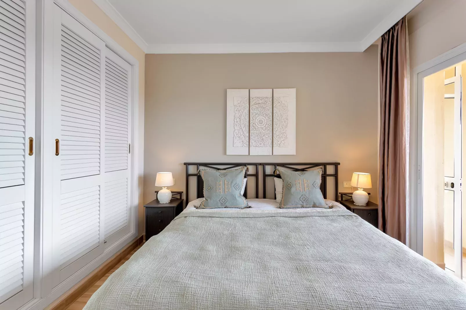 Amazing sea views Hacienda Elviria-Bedroom