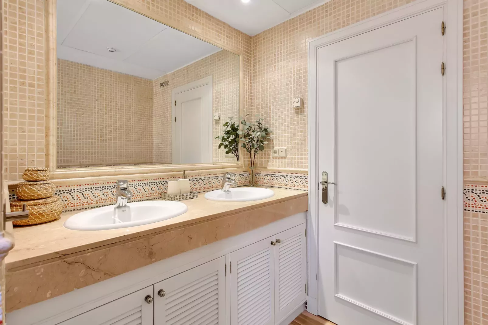 Amazing sea views Hacienda Elviria-Bathroom