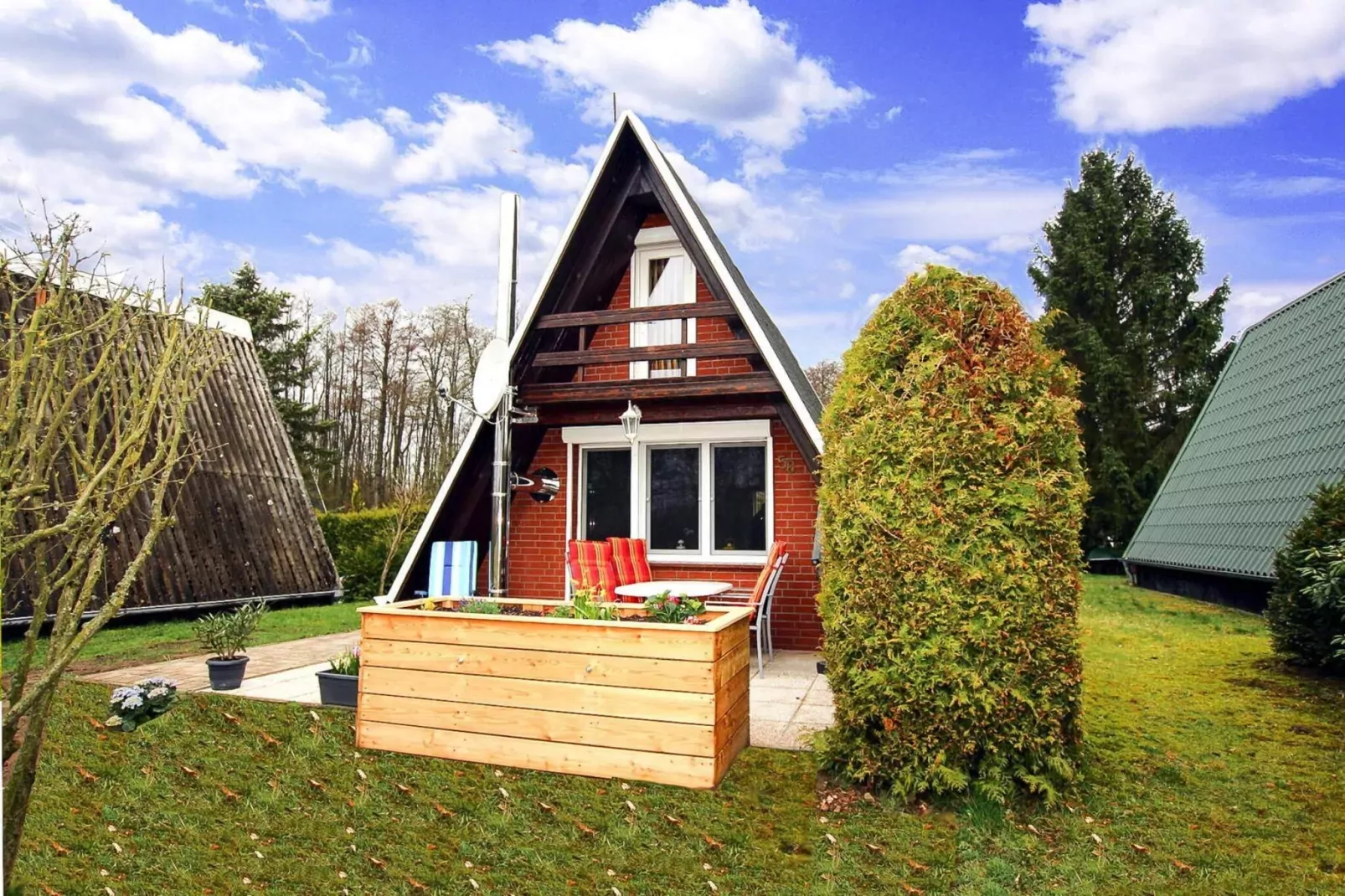 Ferienhaus 55 qm-Exterior in summer