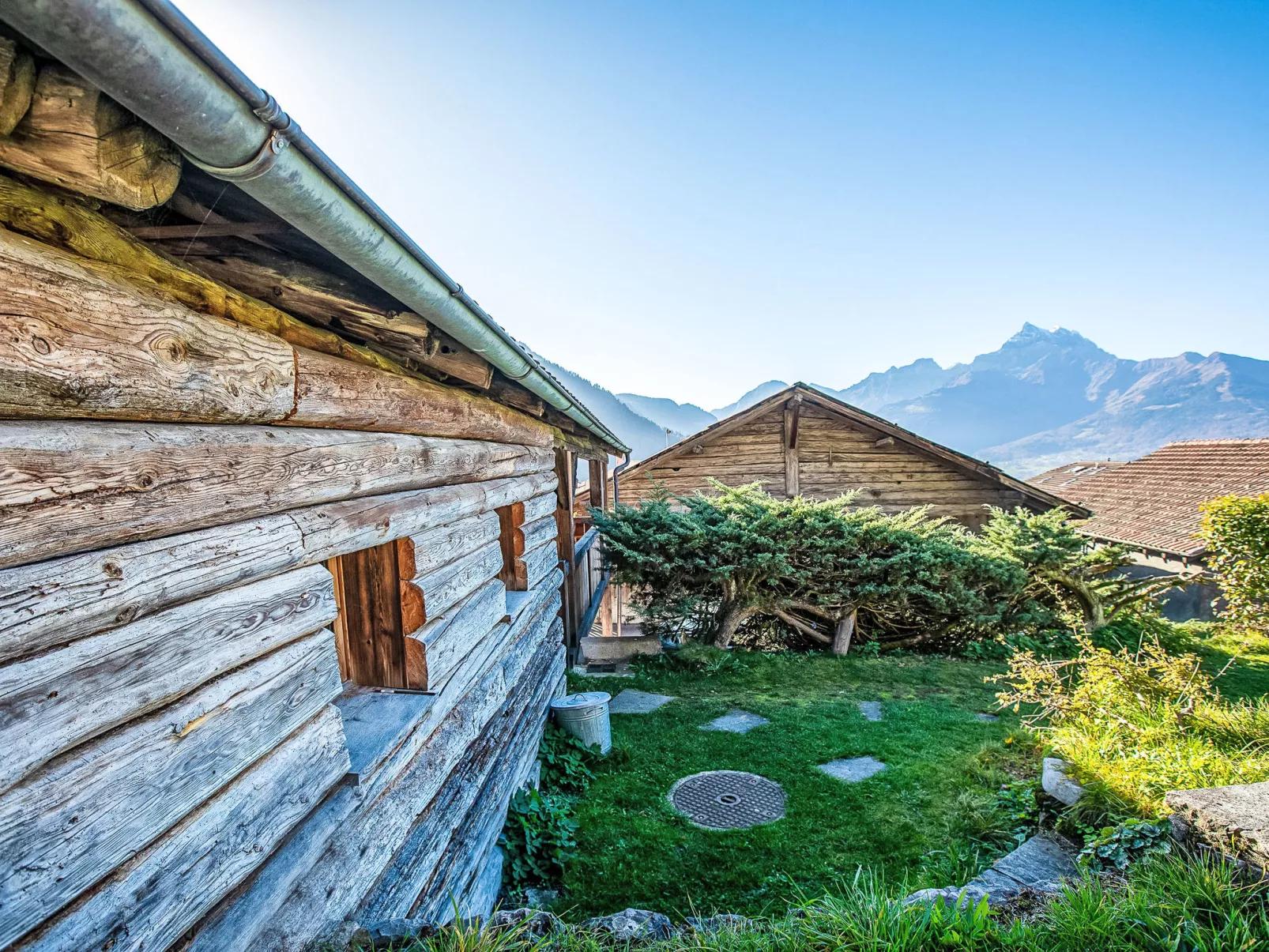Chalet La Grange-Outside