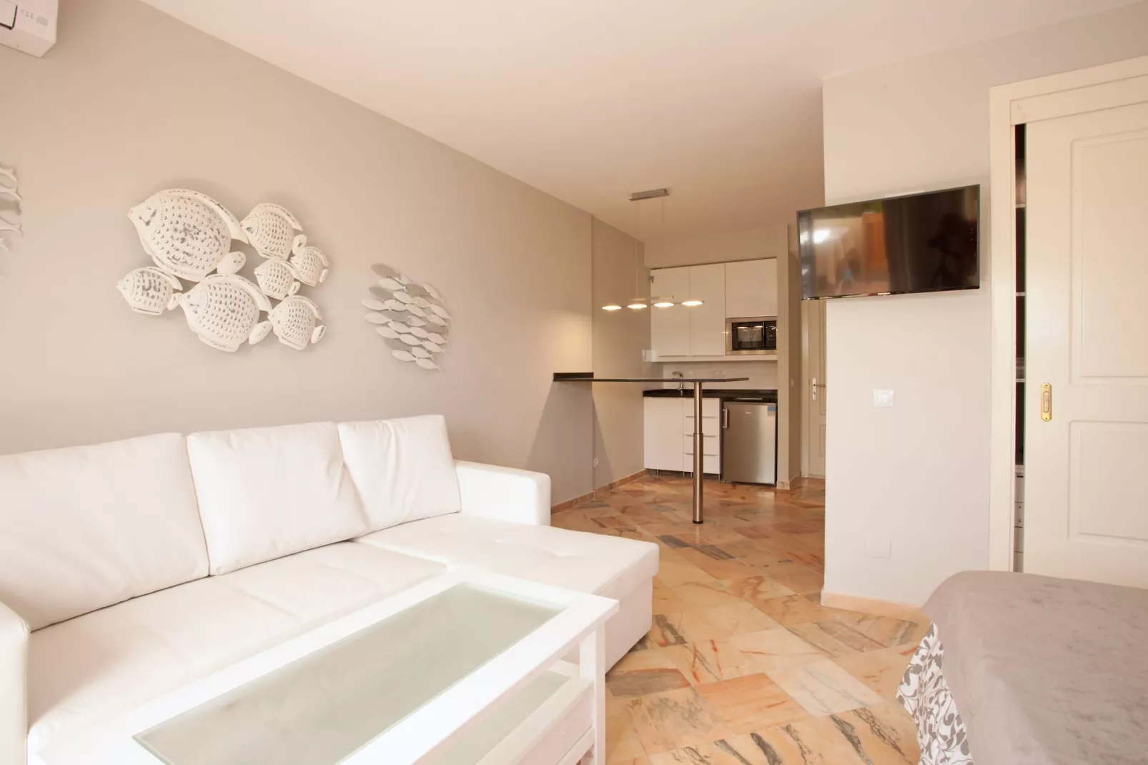 Romana Playa 902-Living room