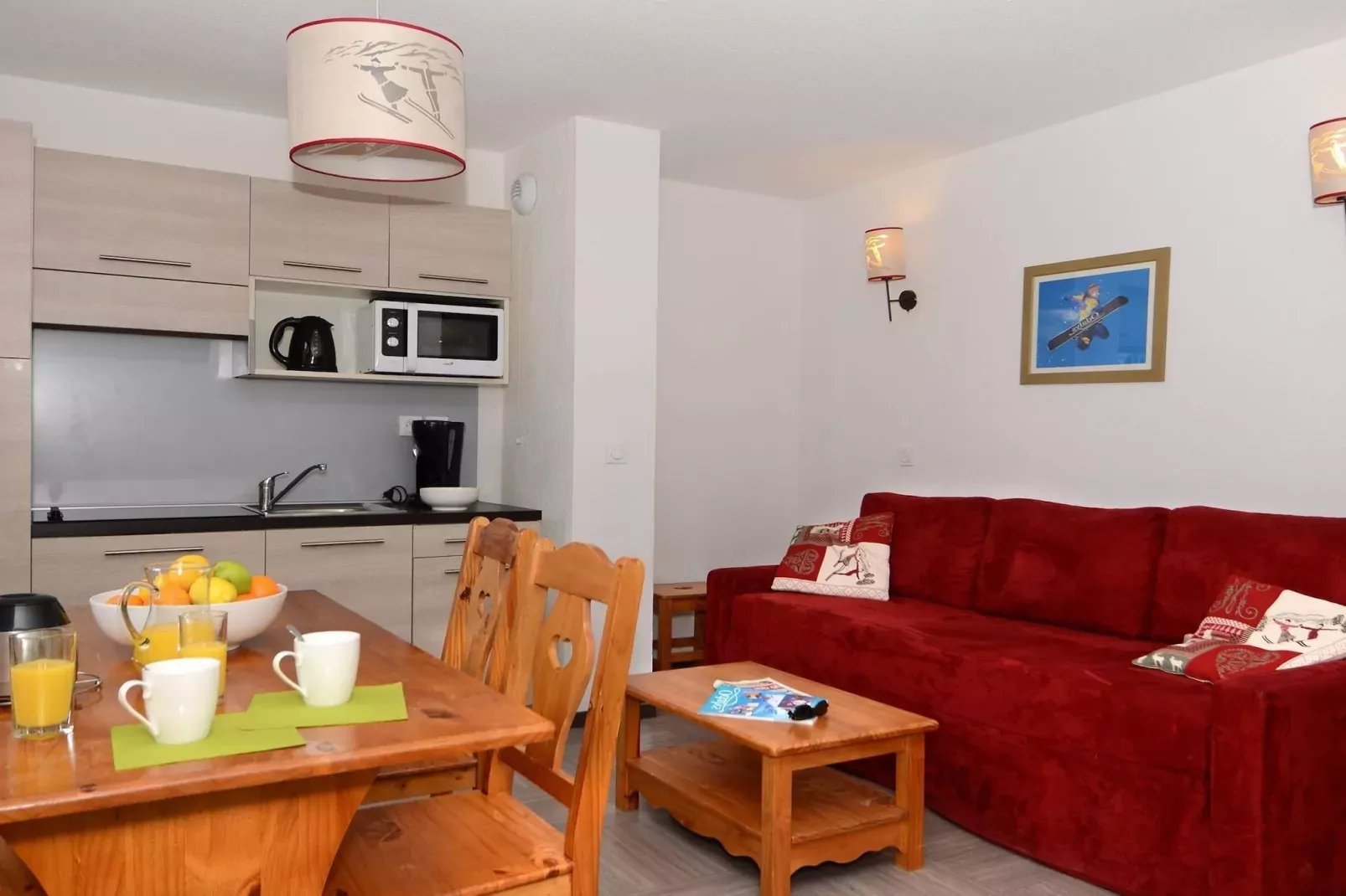 Pra Sainte Marie 1-Dining room