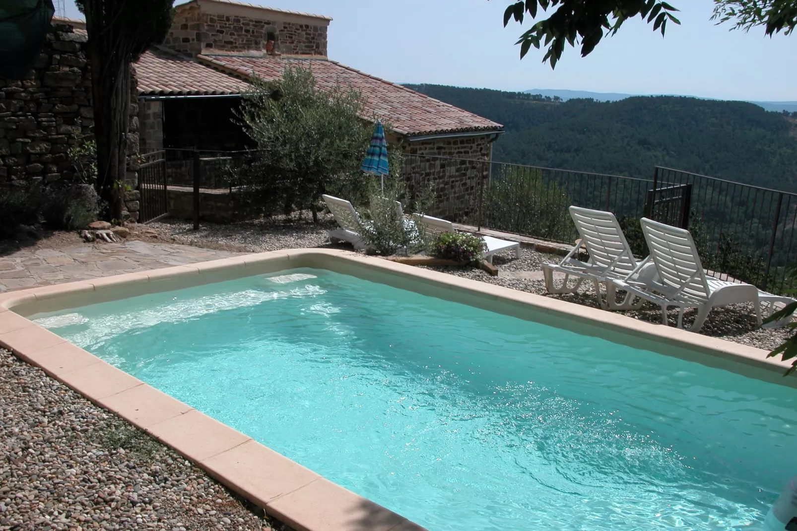 poolofhouse