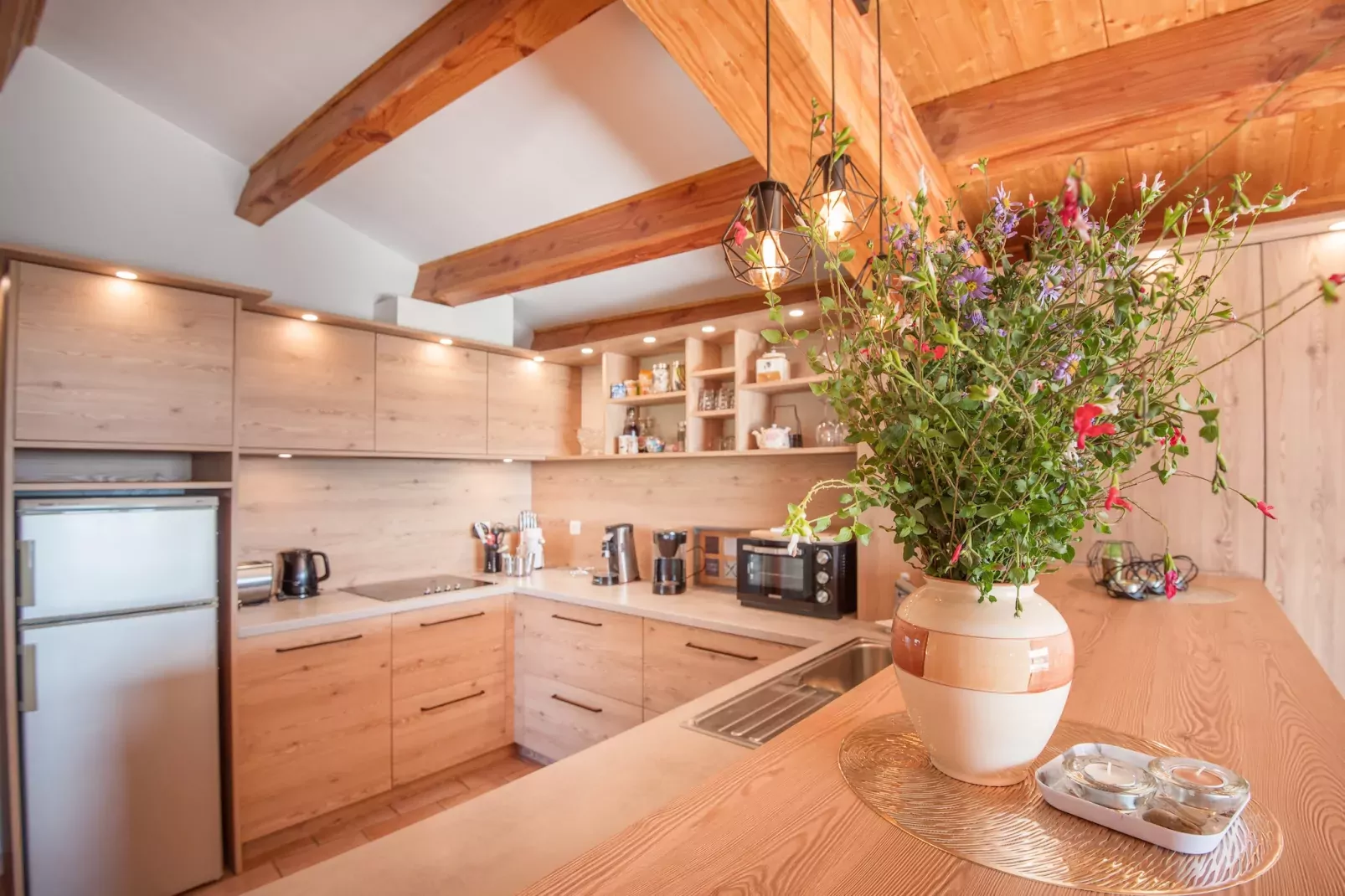 Villa Chassiers petit-Kitchen