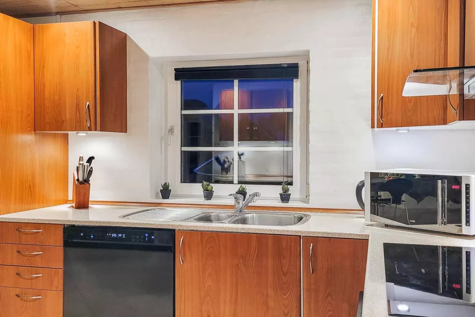 12 person holiday home in Ulfborg-Indoor