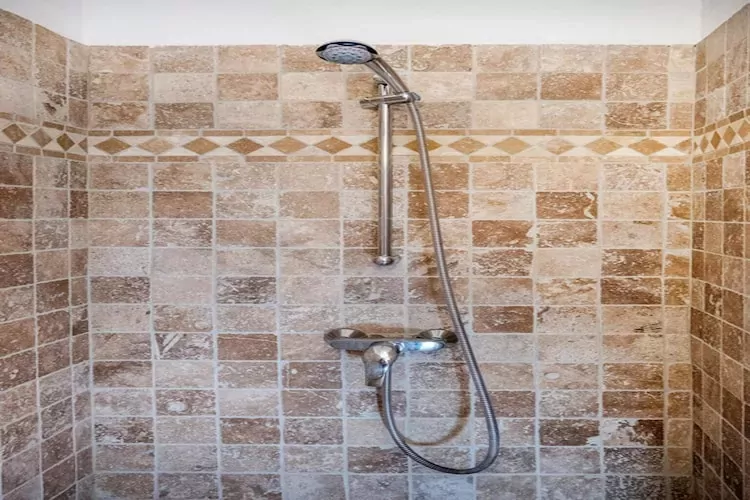 Maison de vacances Chassiers grand-Bathroom