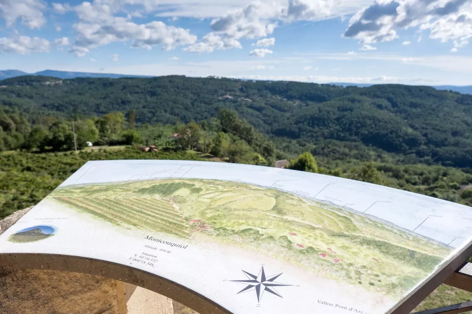 Maison de vacances Chassiers grand-View summer