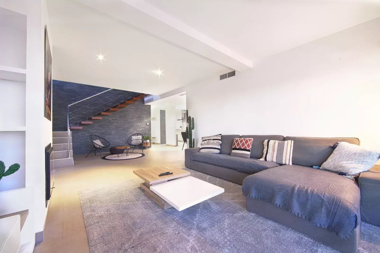 Modern Villa close to Costabella beach-Living room