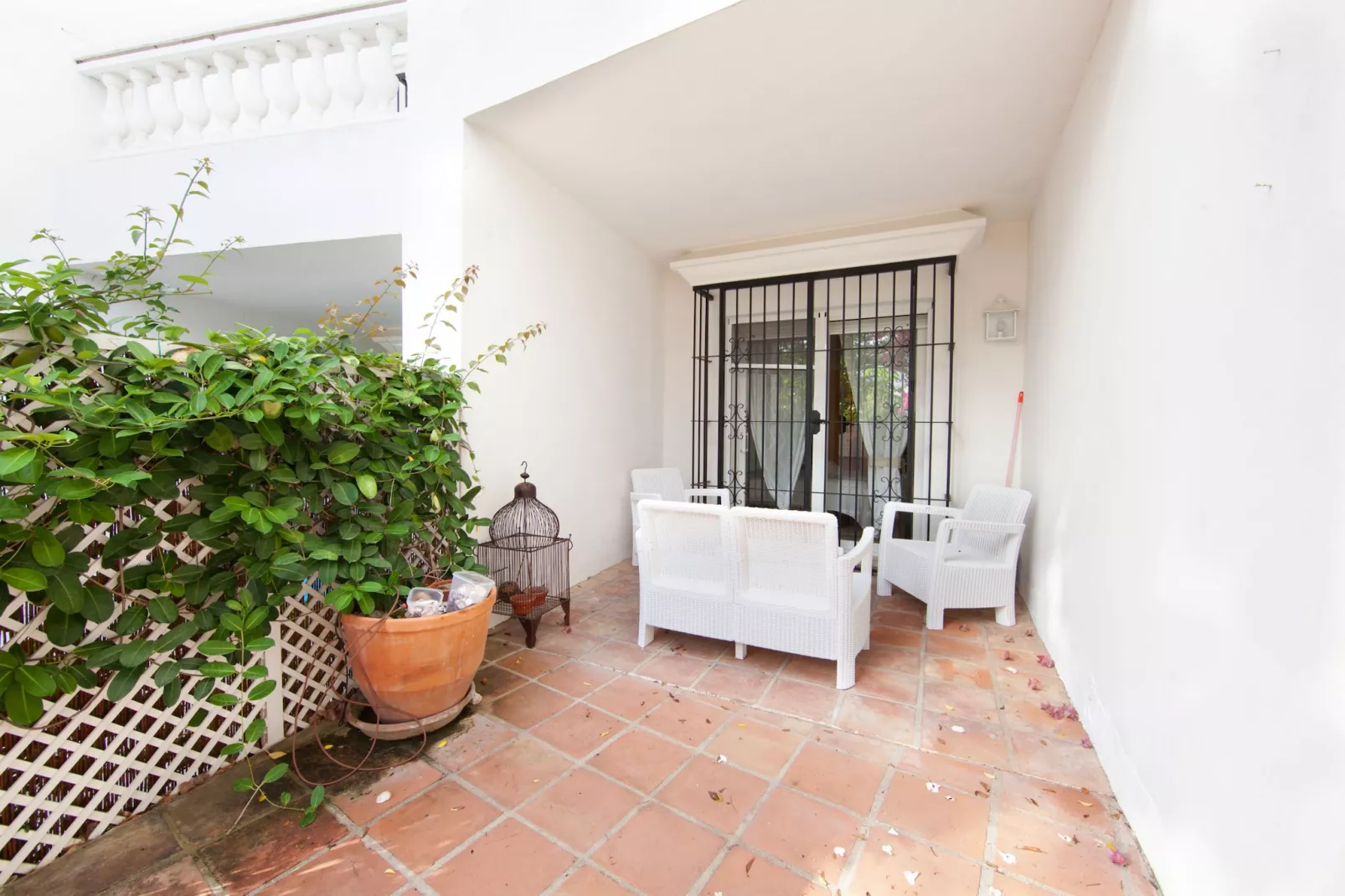 White Pearl Beach J4-Terrace