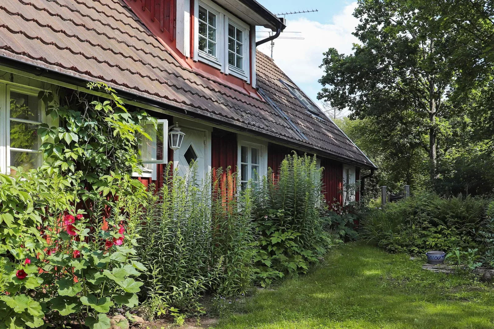 6 person holiday home in ÖRKELJUNGA-Outdoor