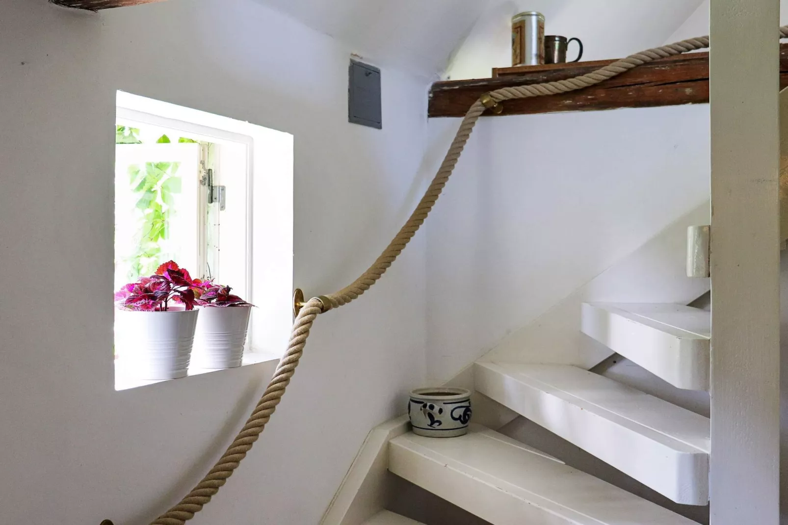6 person holiday home in ÖRKELJUNGA-Indoor