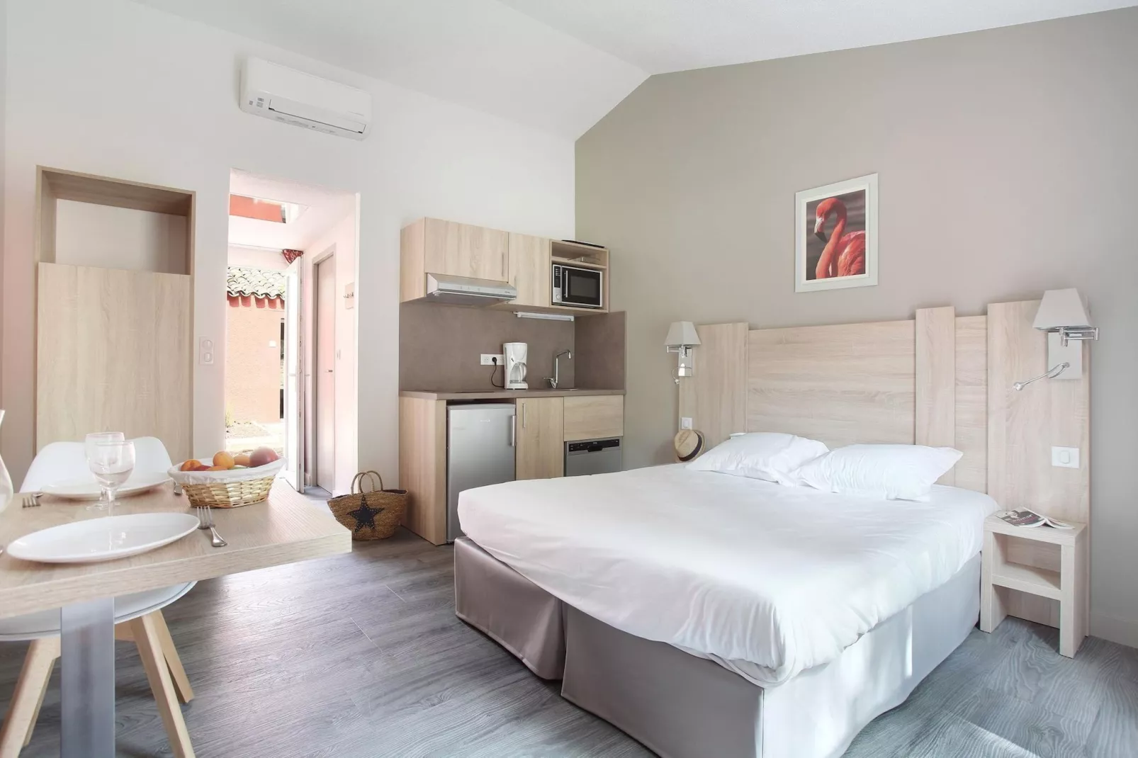 Le village Camarguais Les Gardians 4-Bedroom
