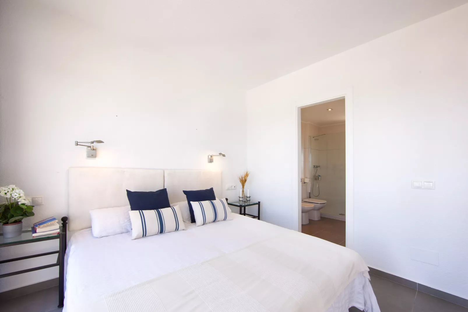 Romana Playa 555-Bedroom