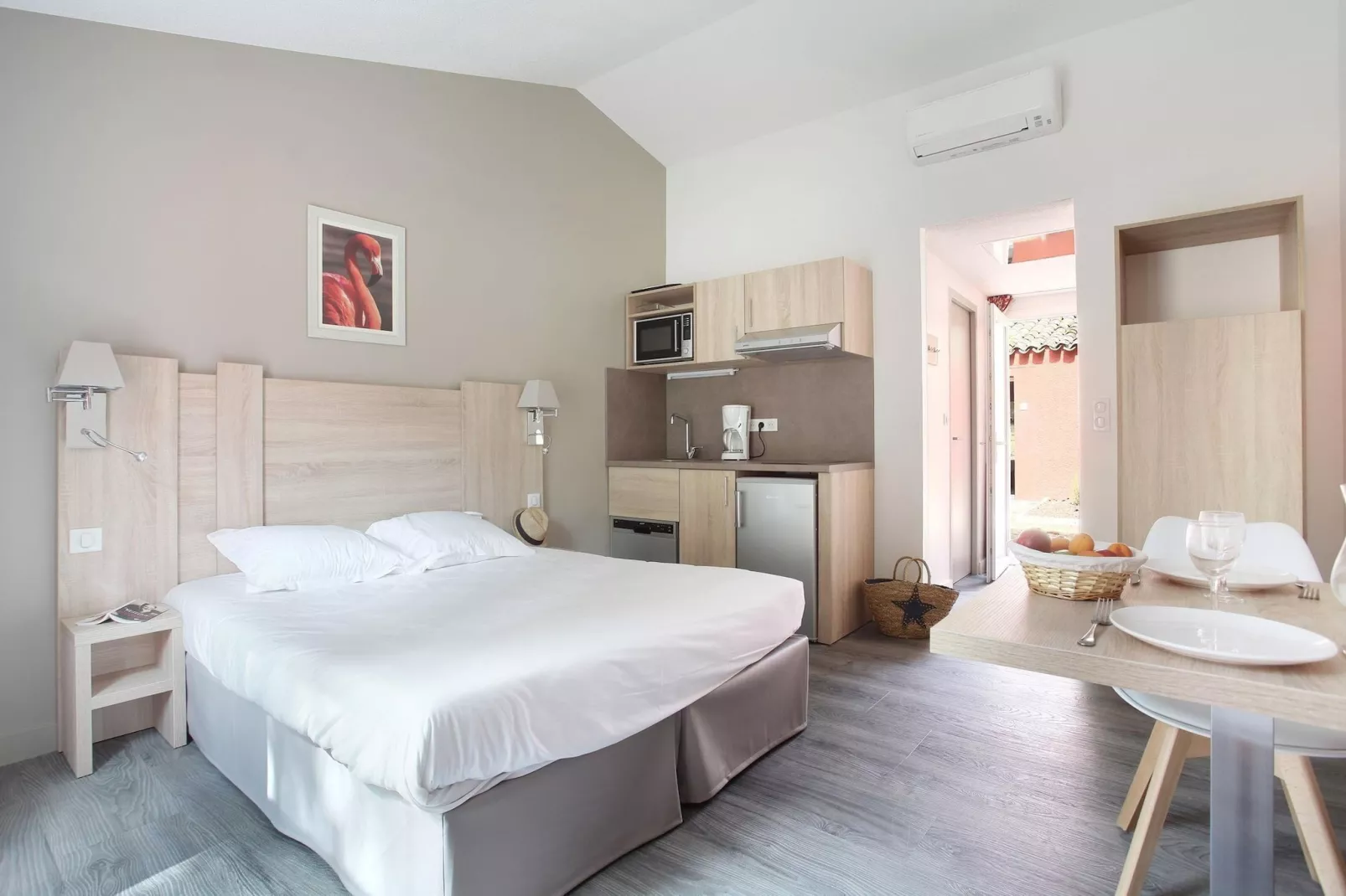 Le village Camarguais Les Gardians 4-Bedroom