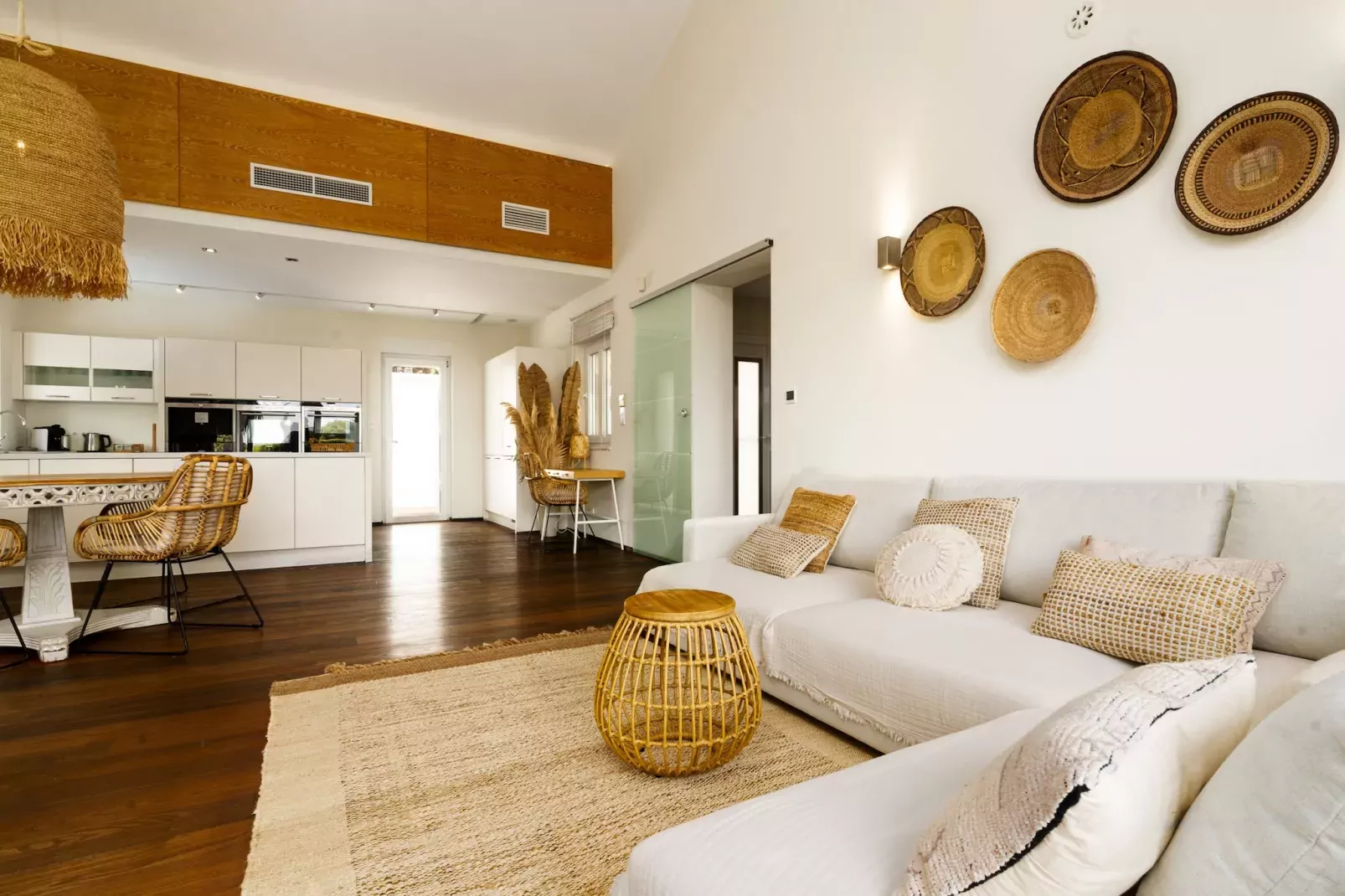 Villa Madrugada, beachside villa in Costabella-Salon