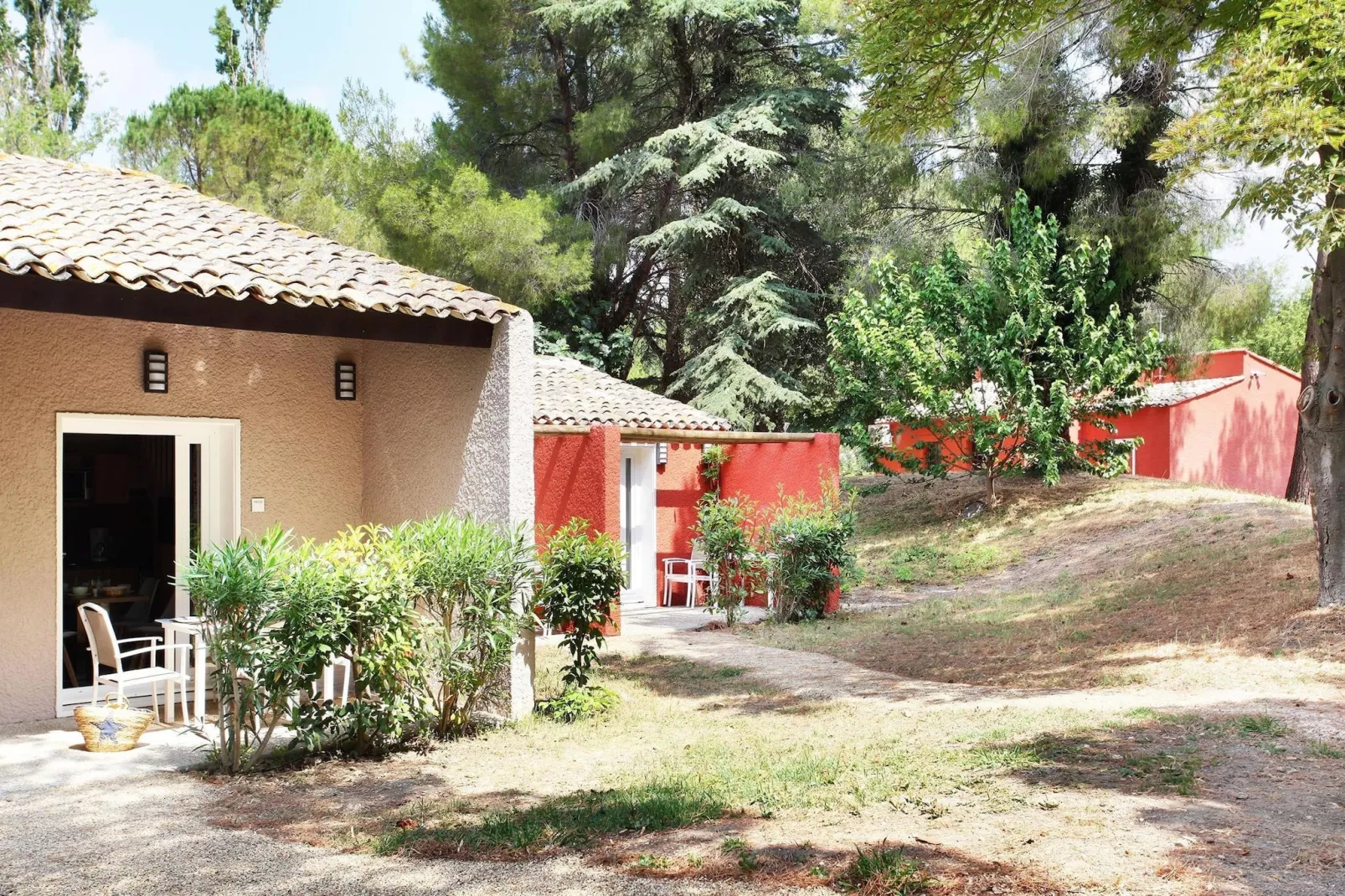 Le village Camarguais Les Gardians 6-Exterior summer