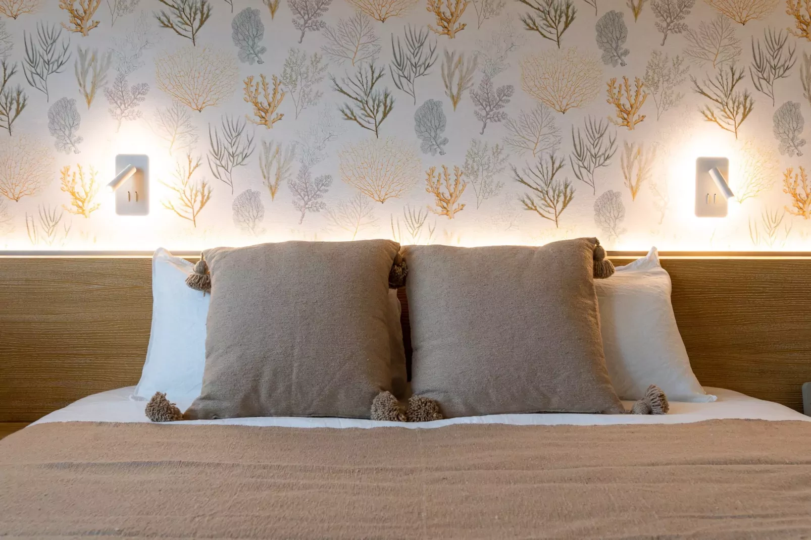 Villa Madrugada, beachside villa in Costabella-Chambre
