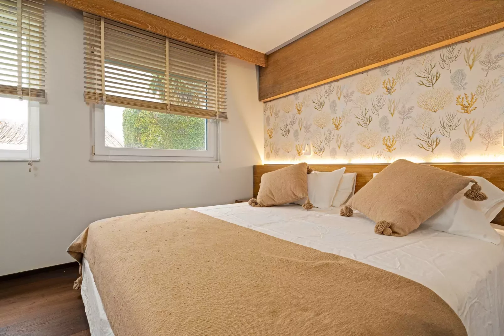 Villa Madrugada, beachside villa in Costabella-Chambre