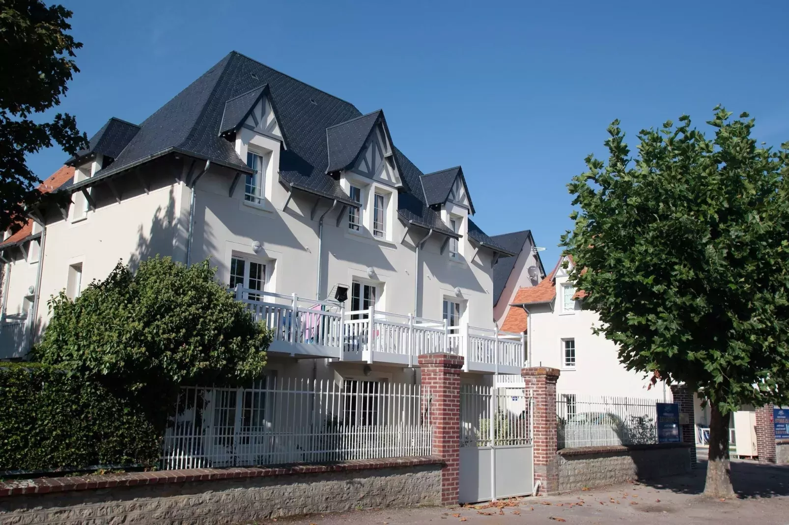 Domaine des Dunettes 1-Außenbereich Sommer