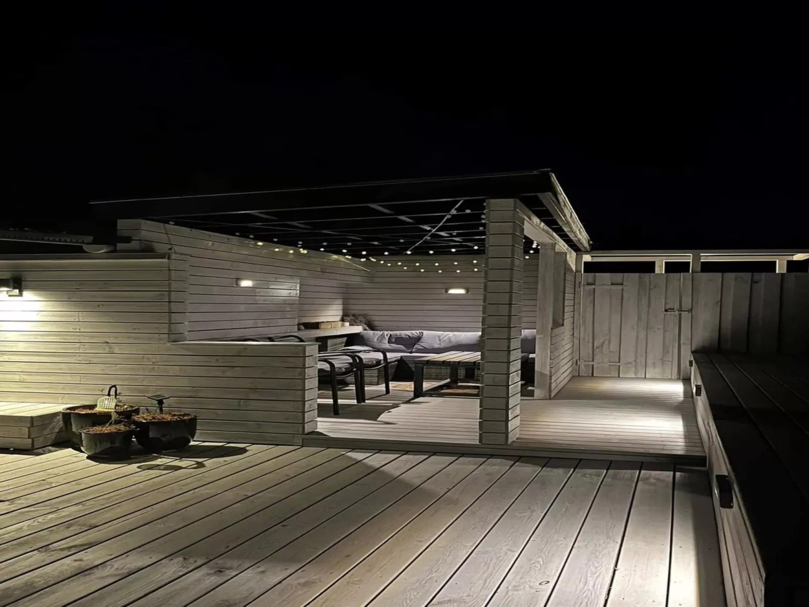 "Nilson" - 1.4km from the sea-Inside