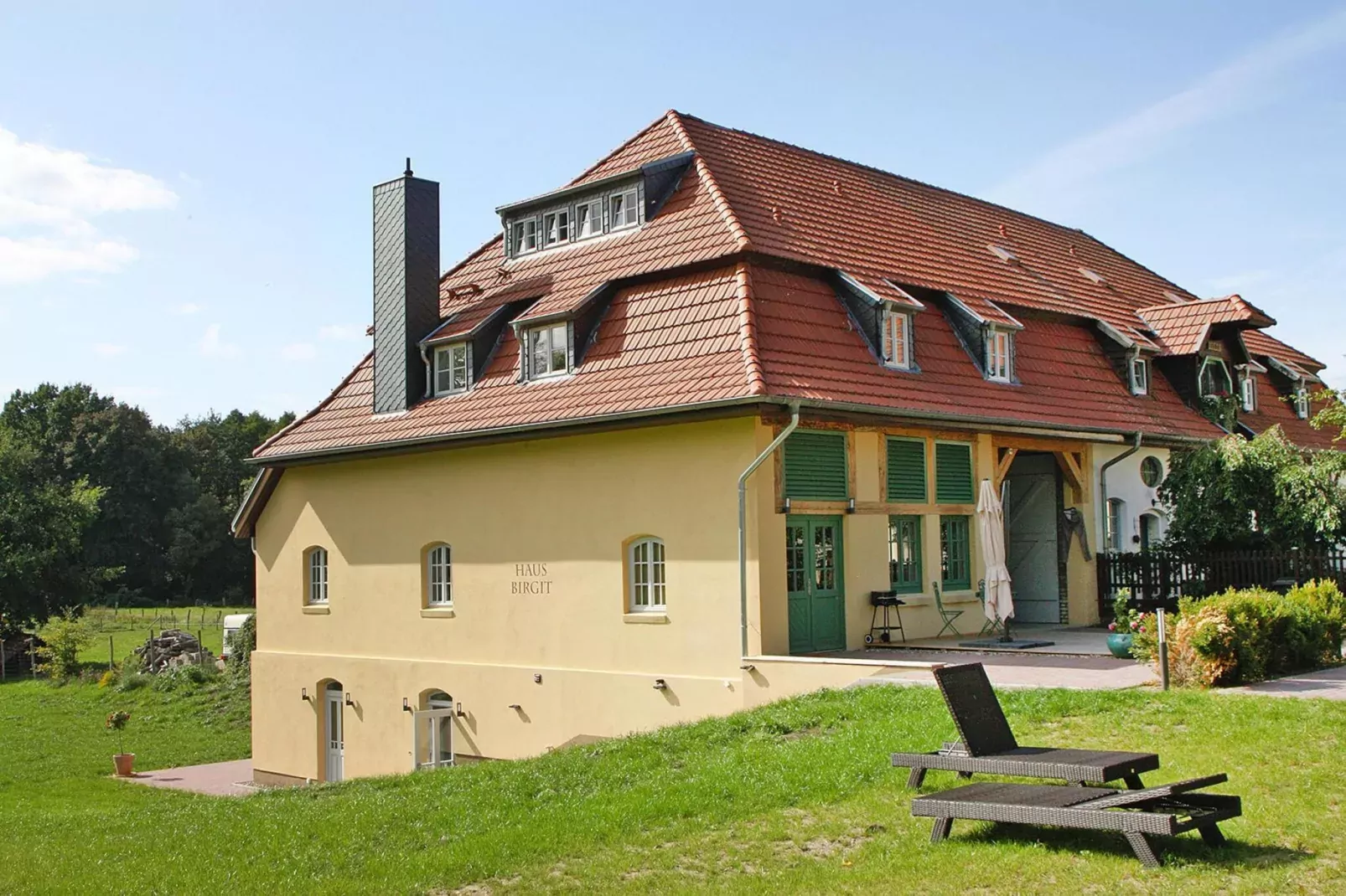 Birgit 1-2 Pers 88 qm Teil B-Exterior summer