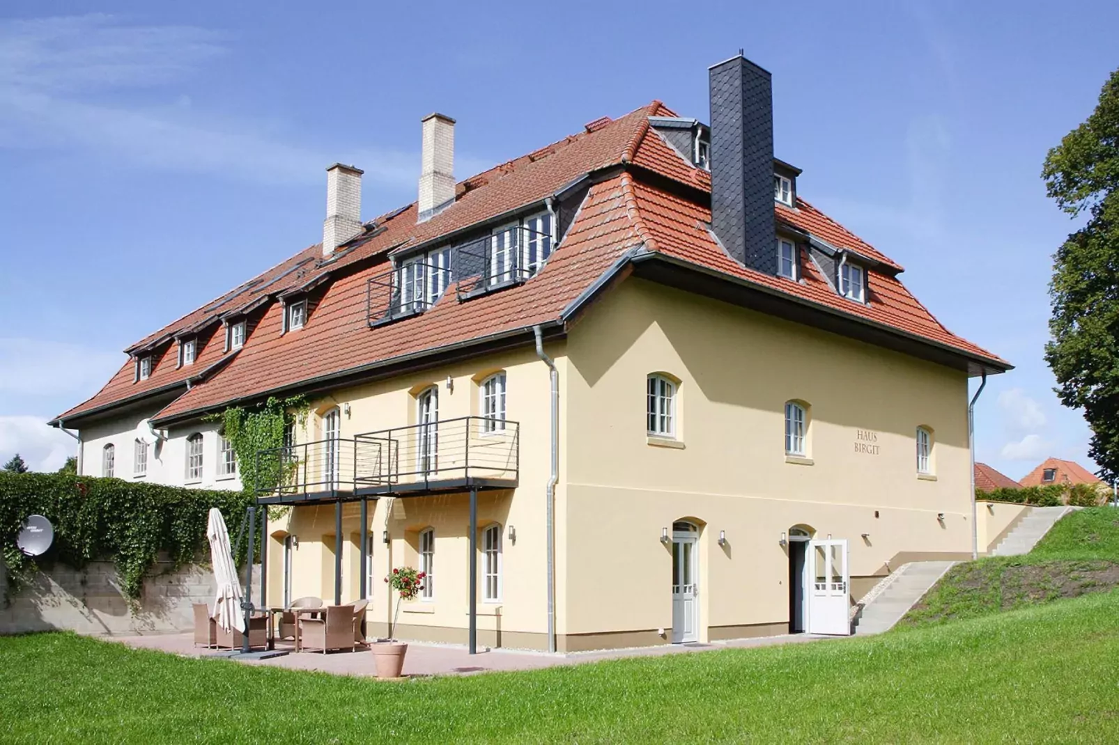 Birgit 1-2 Pers 88 qm Teil B-Exterior summer