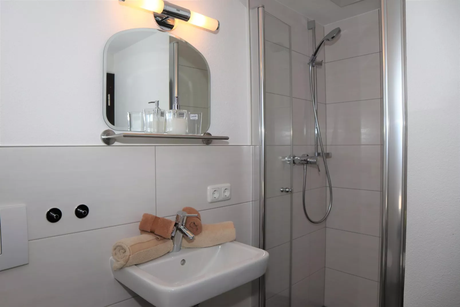 Breitner Handlalmblick-Bathroom