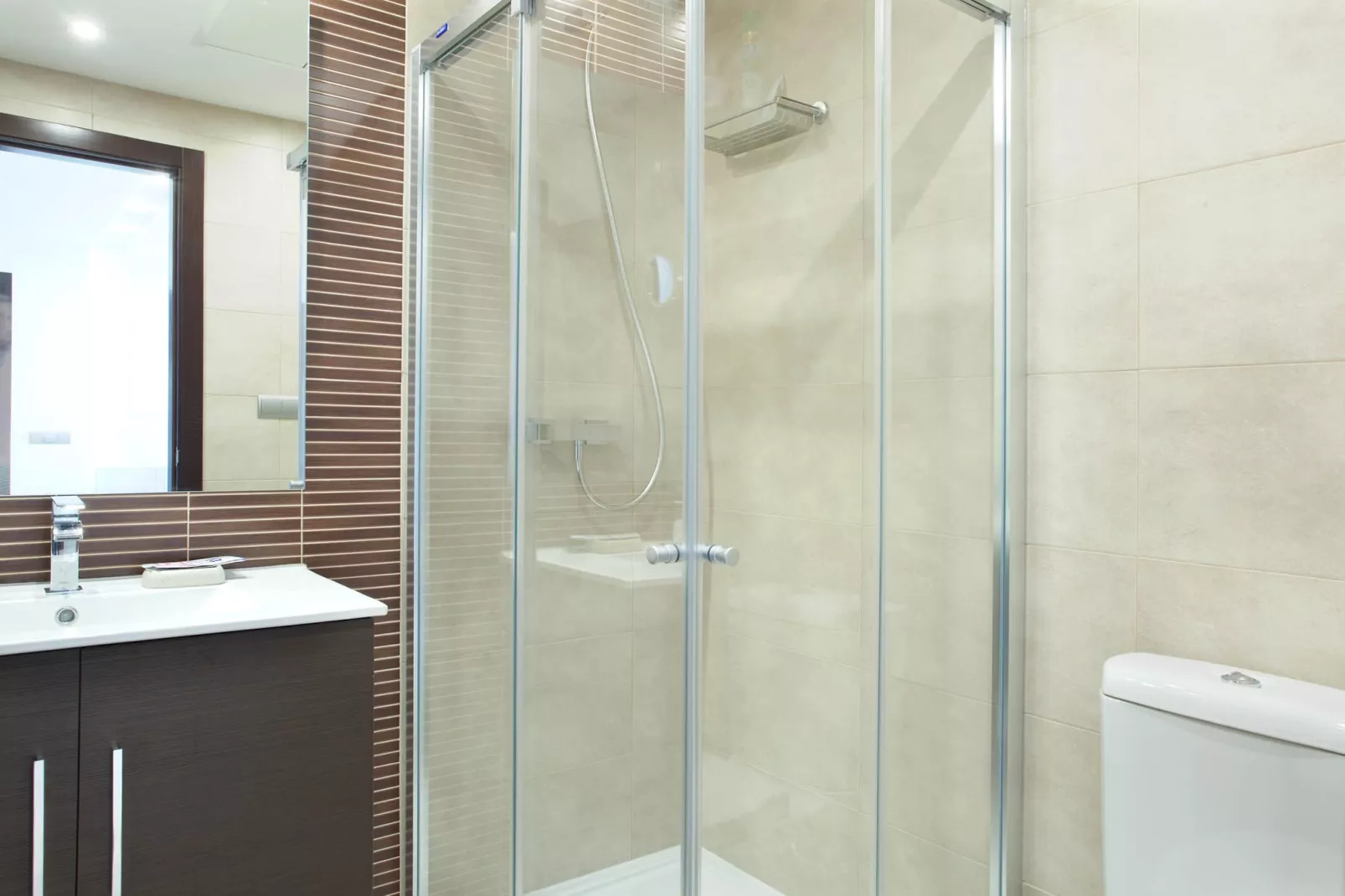 La Floresta Sur 8-1-Bathroom