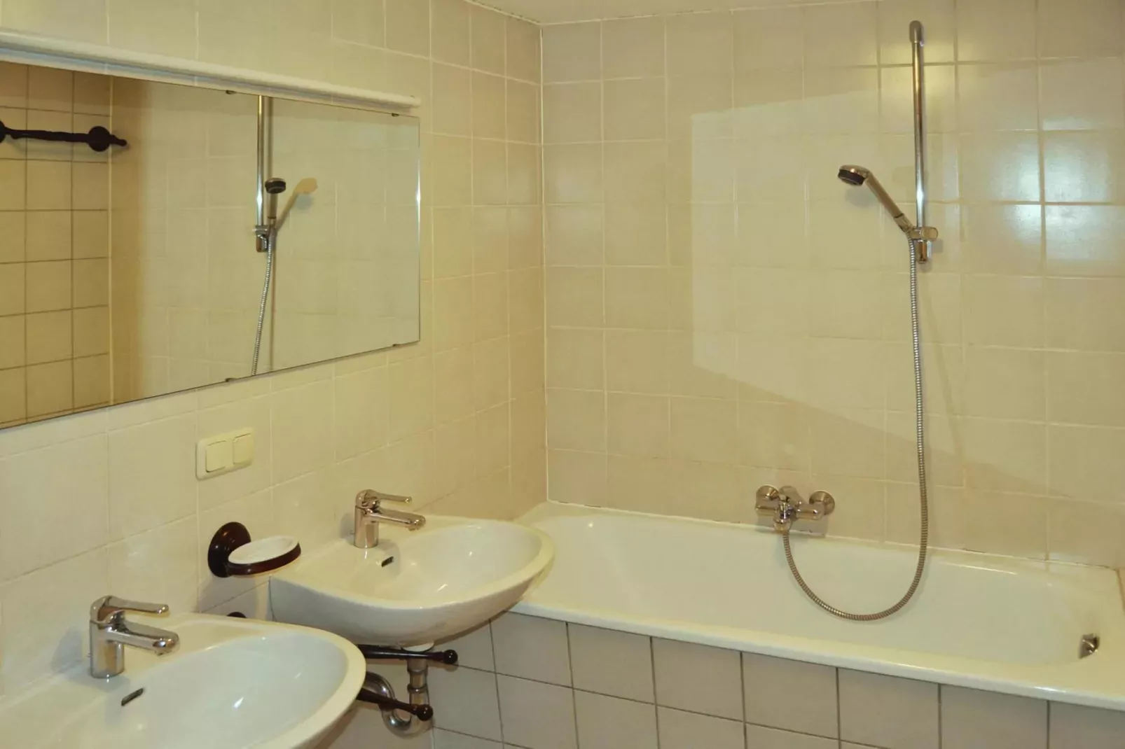 Holiday village Vorauf, Siegsdorf-Typ F, 3-Raum-App., Typ Traunstein, 81 qm-Badezimmer