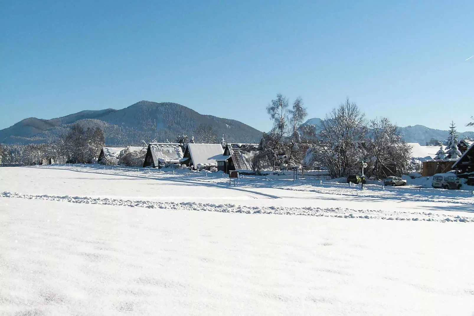 Holiday village Vorauf, Siegsdorf-Typ F, 3-Raum-App., Typ Traunstein, 81 qm-Gebiet Winter 1 km