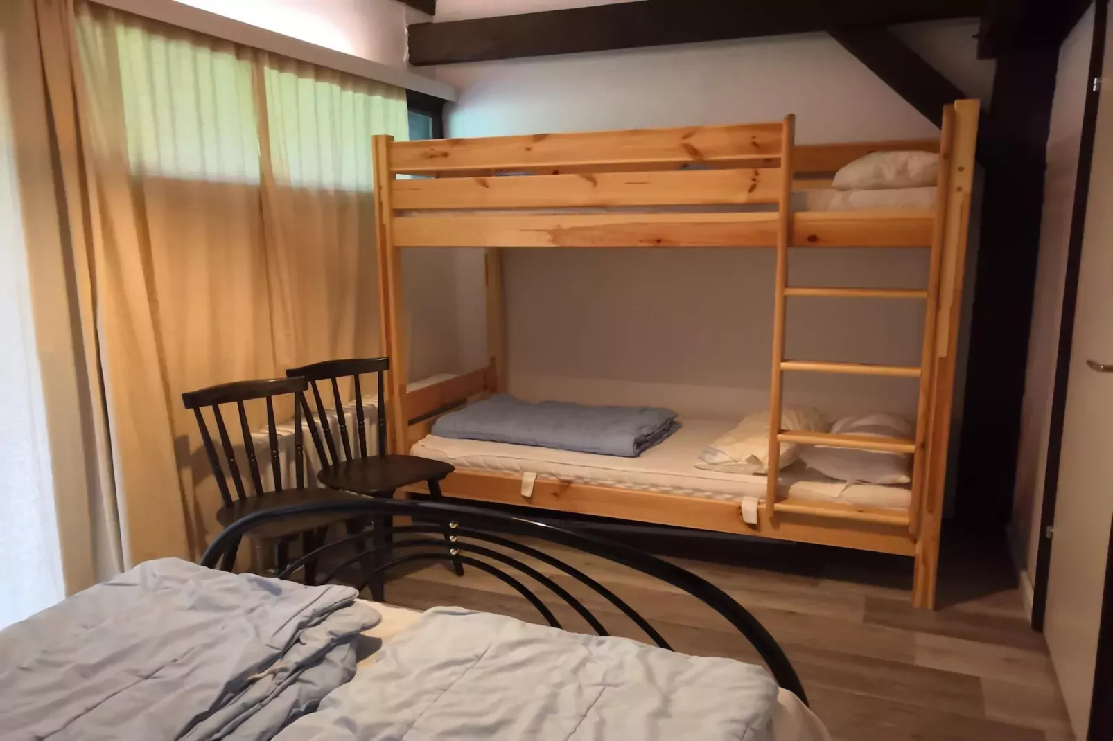 Holiday village Vorauf, Siegsdorf-Typ F, 3-Raum-App., Typ Traunstein, 81 qm-Schlafzimmer