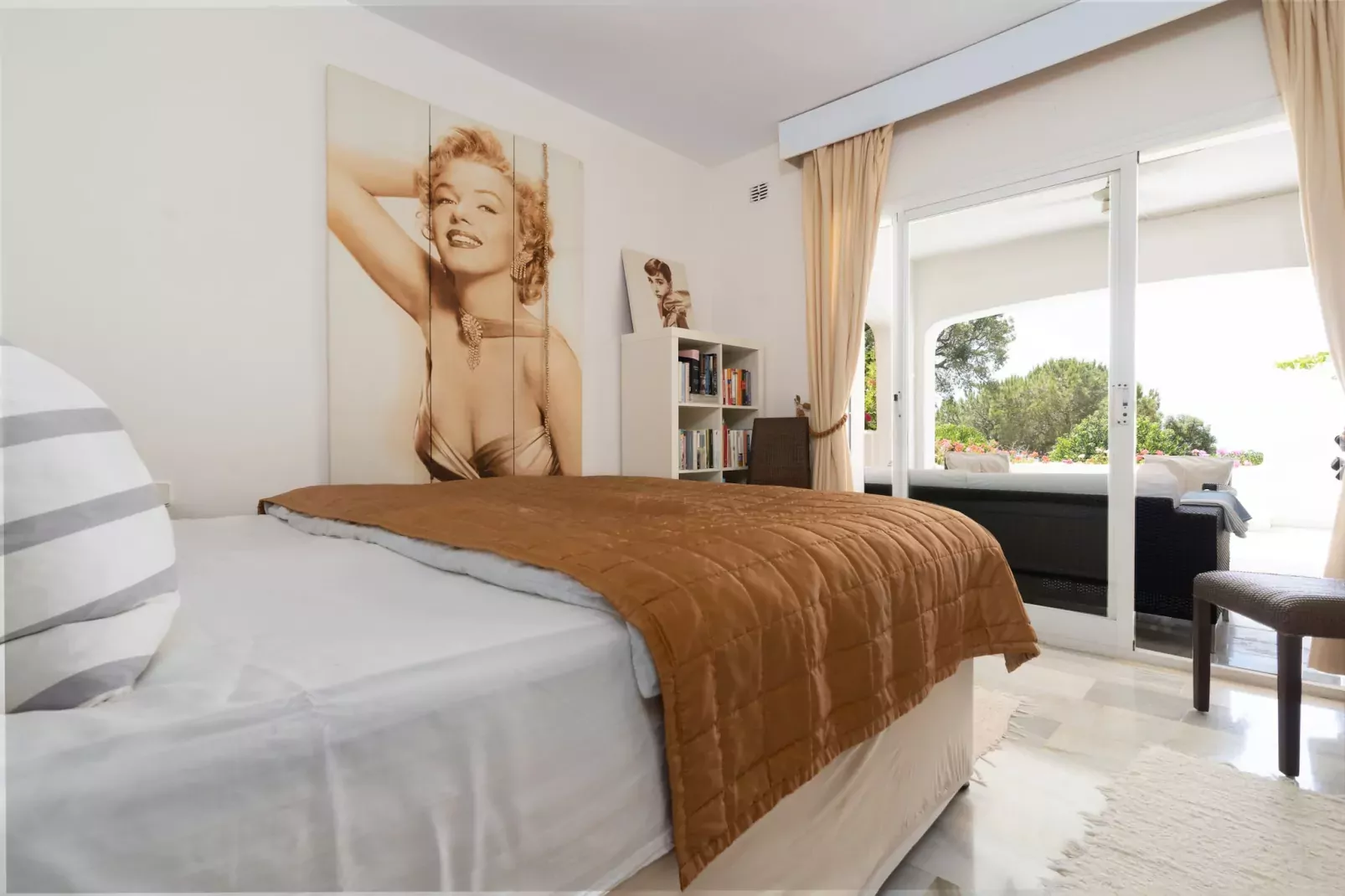 La Mairena 54-Bedroom