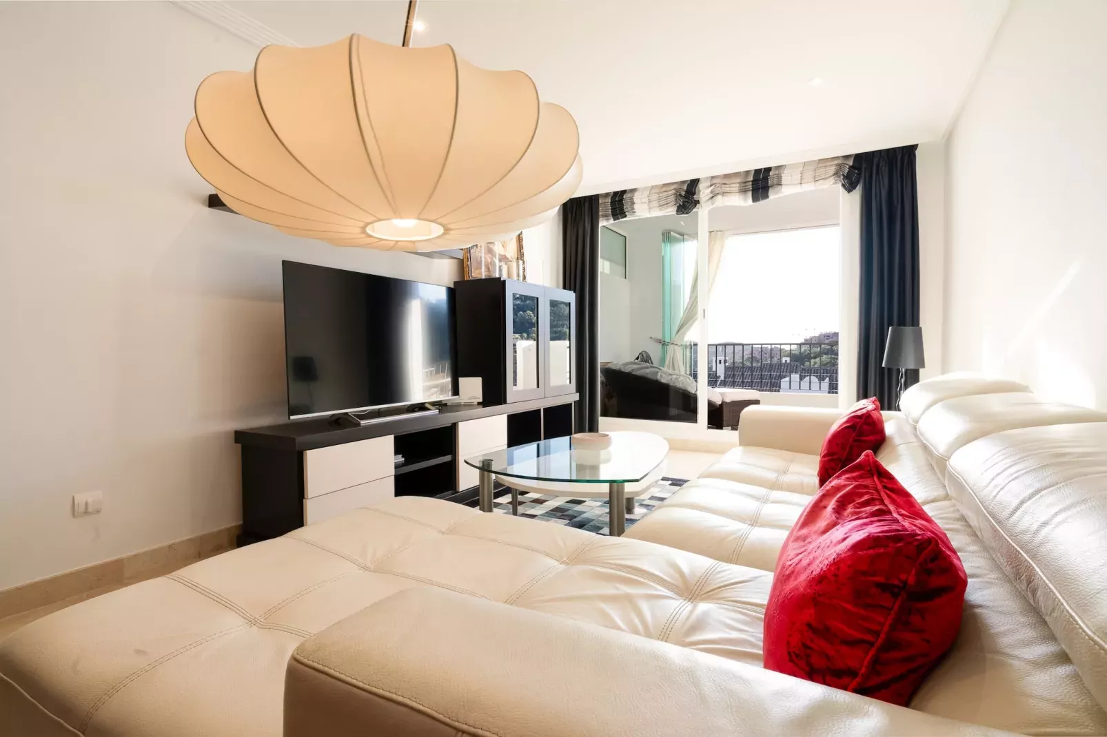 El Bosque de la Mairena-Living room