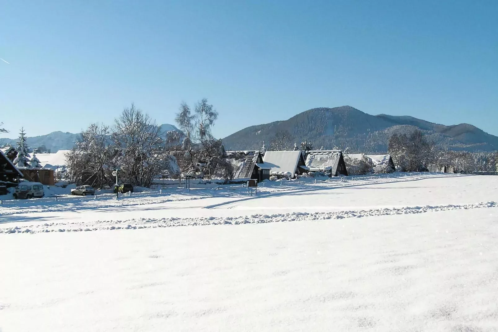 Holiday village Vorauf, Siegsdorf-Typ F, 3-Raum-App., Typ Traunstein, 81 qm-Gebiet Winter 1 km