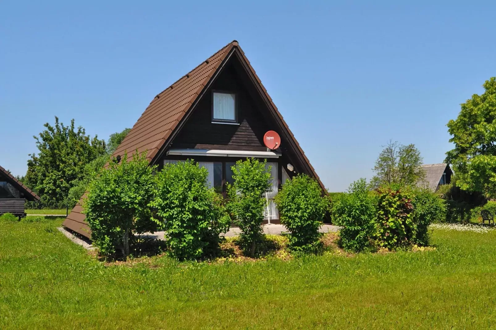 Holiday village Vorauf, Siegsdorf-Typ B, Ferienhaus Typ Oslo, 81 qm-Außenbereich Sommer