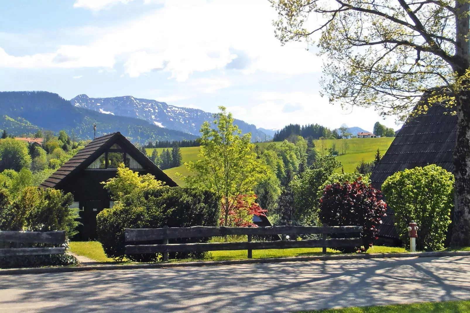 Holiday village Vorauf, Siegsdorf-Typ B, Ferienhaus Typ Oslo, 81 qm-Gebiete Sommer 5 km