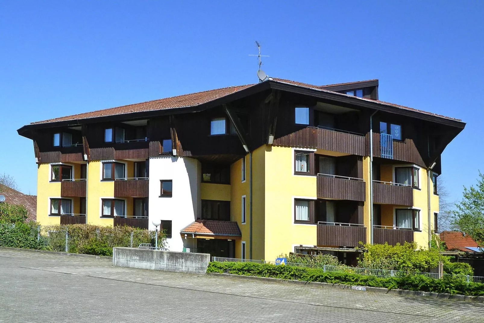 Nurdachhaus / Typ N 8 70 qm-Exterior summer