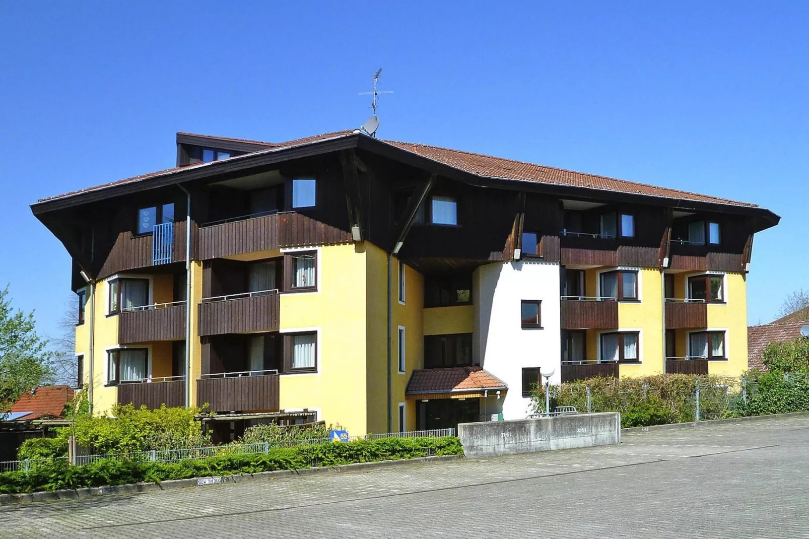 Nurdachhaus / Typ N 8 70 qm-Exterior summer