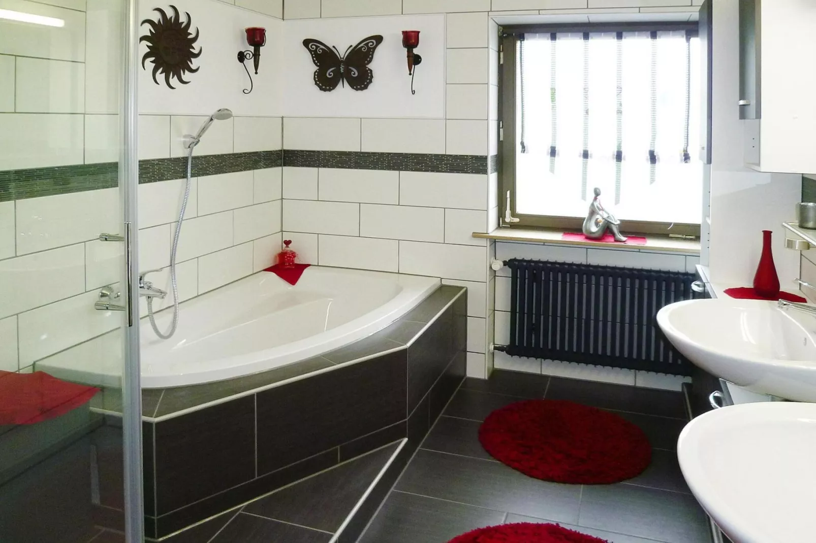 Fewo 150 qm-Bathroom
