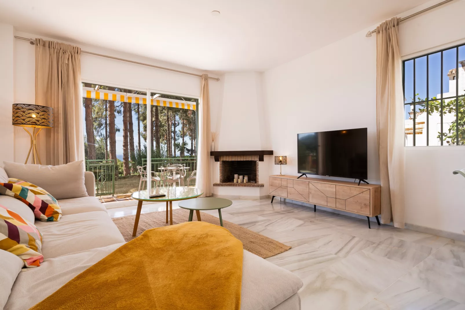Mirador de Calahonda-Living room