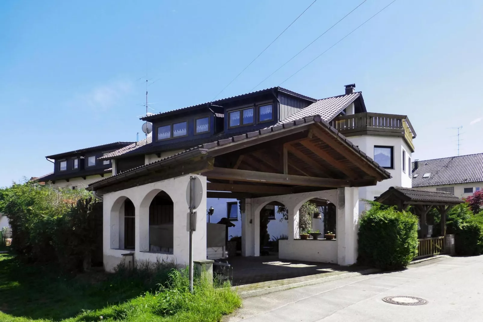 Fewo 150 qm-Exterior summer