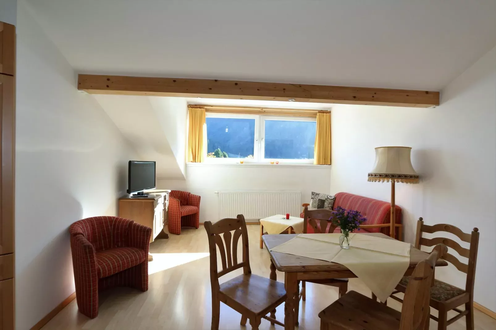 Wirtlerhaus Bichlbach - 4 Personen-Esszimmer
