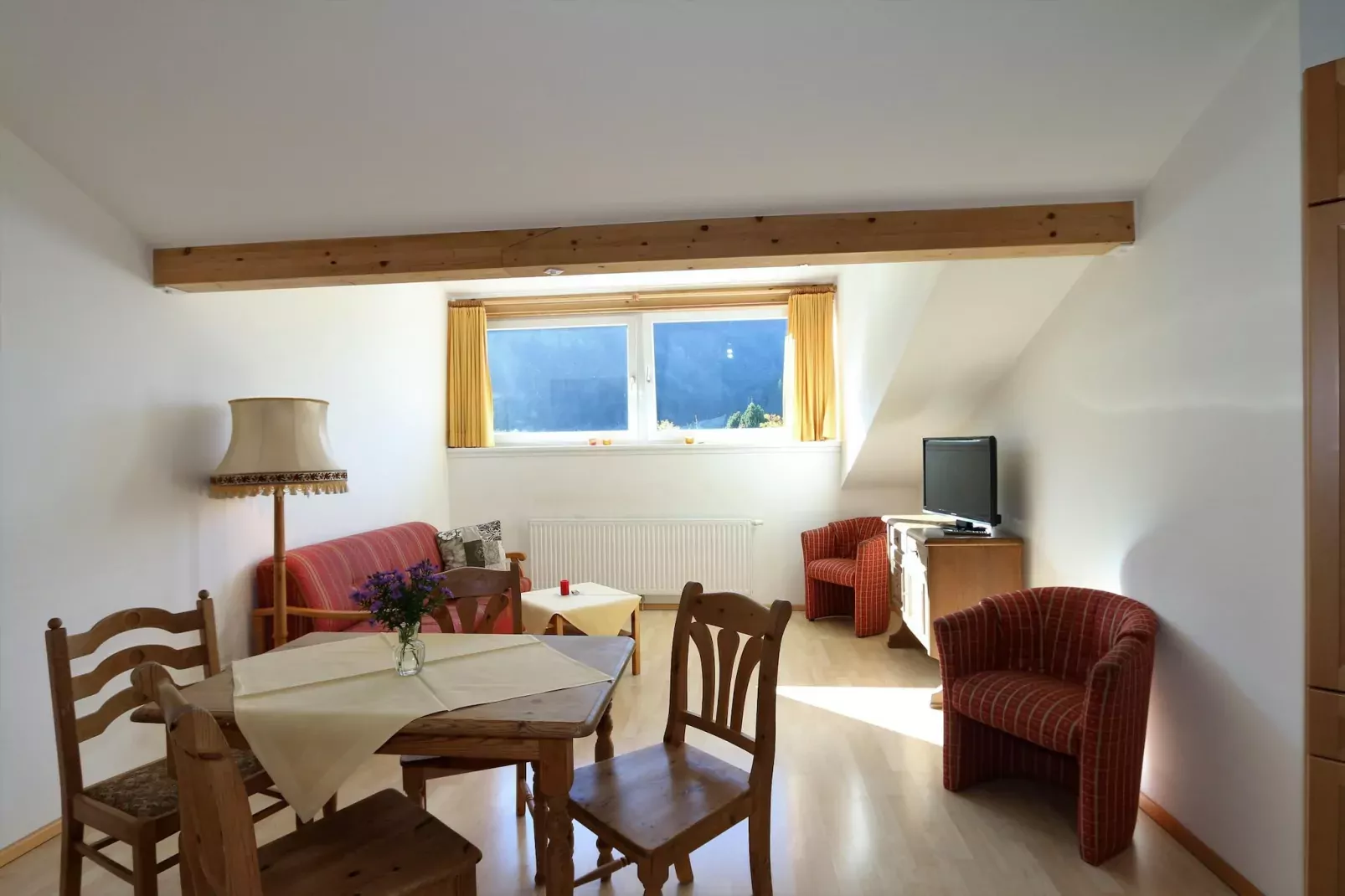 Wirtlerhaus Bichlbach - 4 Personen-Esszimmer