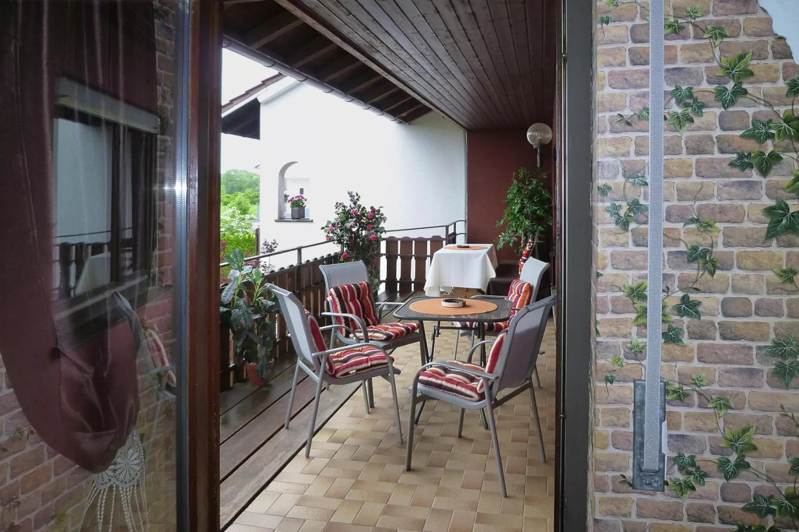 Fewo 150 qm-Terrace balcony