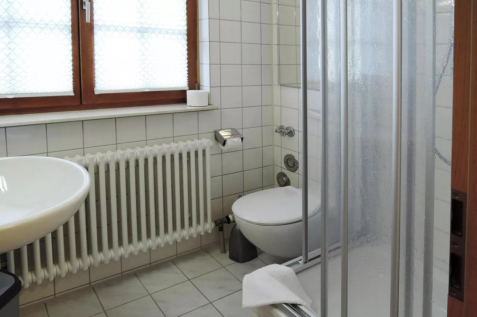 Ferienwohnung Bären 37 qm-Bathroom